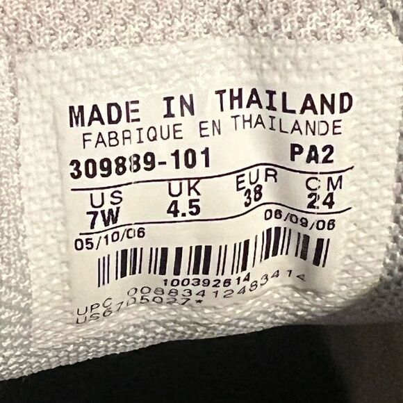 Womens VTG’ NIKE Sport Performance Floral Leather Golf Cleats / Size 7 Wide - Picture 8 of 9